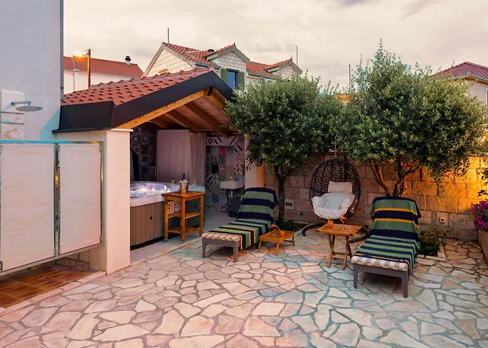 House With A Parking Space Mravince, Split - 19827 Tatil Evi Solin