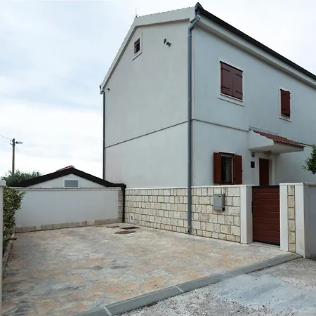 度假居 House With A Parking Space Mravince, Split - 19827