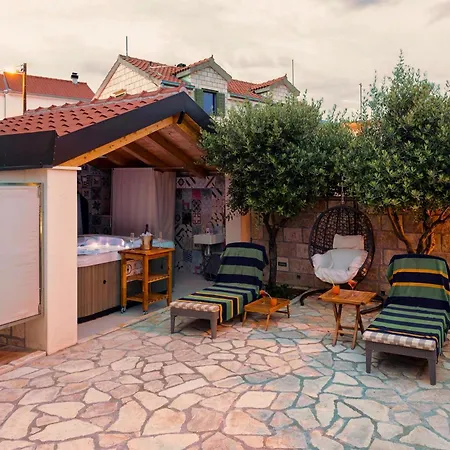 House With A Parking Space Mravince, Split - 19827 Feriehus Solin